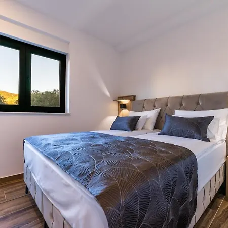 Fradama Blue By Adriaticluxuryvillas *