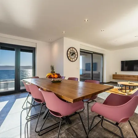 Apartment Fradama Blue By Adriaticluxuryvillas *