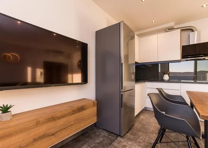 Apartment Fradama Blue By Adriaticluxuryvillas *