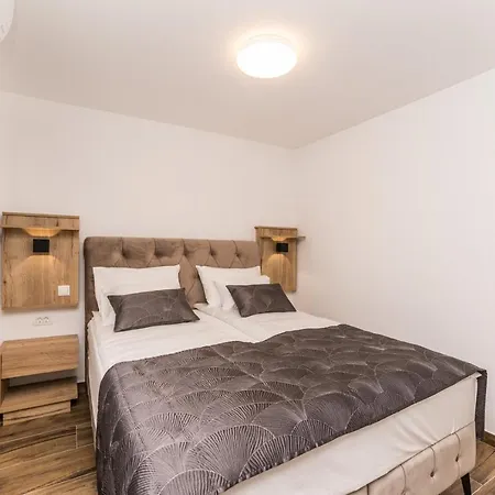 Apartment Fradama Blue