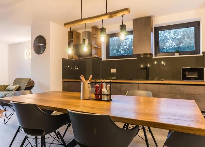 Fradama Blue By Adriaticluxuryvillas 스베티 페타르